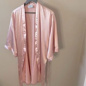 Turquez Silky Pink Robe Large